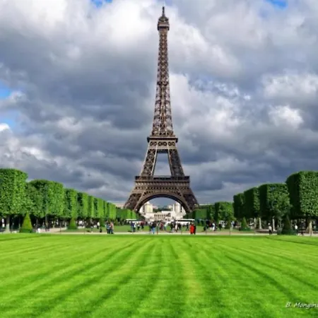 De Standing 3 - Tour Eiffel/invalides *