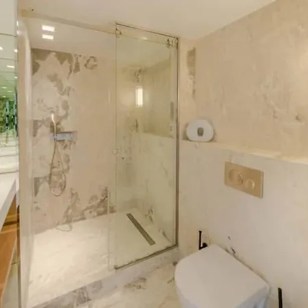 De Standing 3 - Tour Eiffel/invalides Appartement